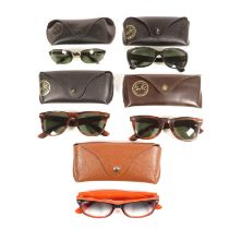 5x sets of original Ray Bans -