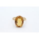 9ct gold oval citrine single stone ring Size L - 3.3 g