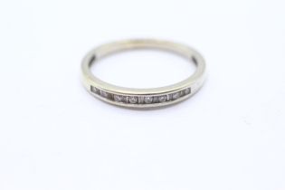 9ct gold vari-cut diamond half eternity ring Size S - 2.3 g