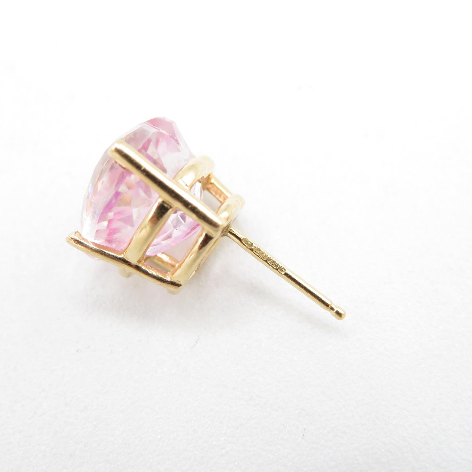 HM 9ct gold stud earrings with large pink paste stones (4.1g) - Image 4 of 4