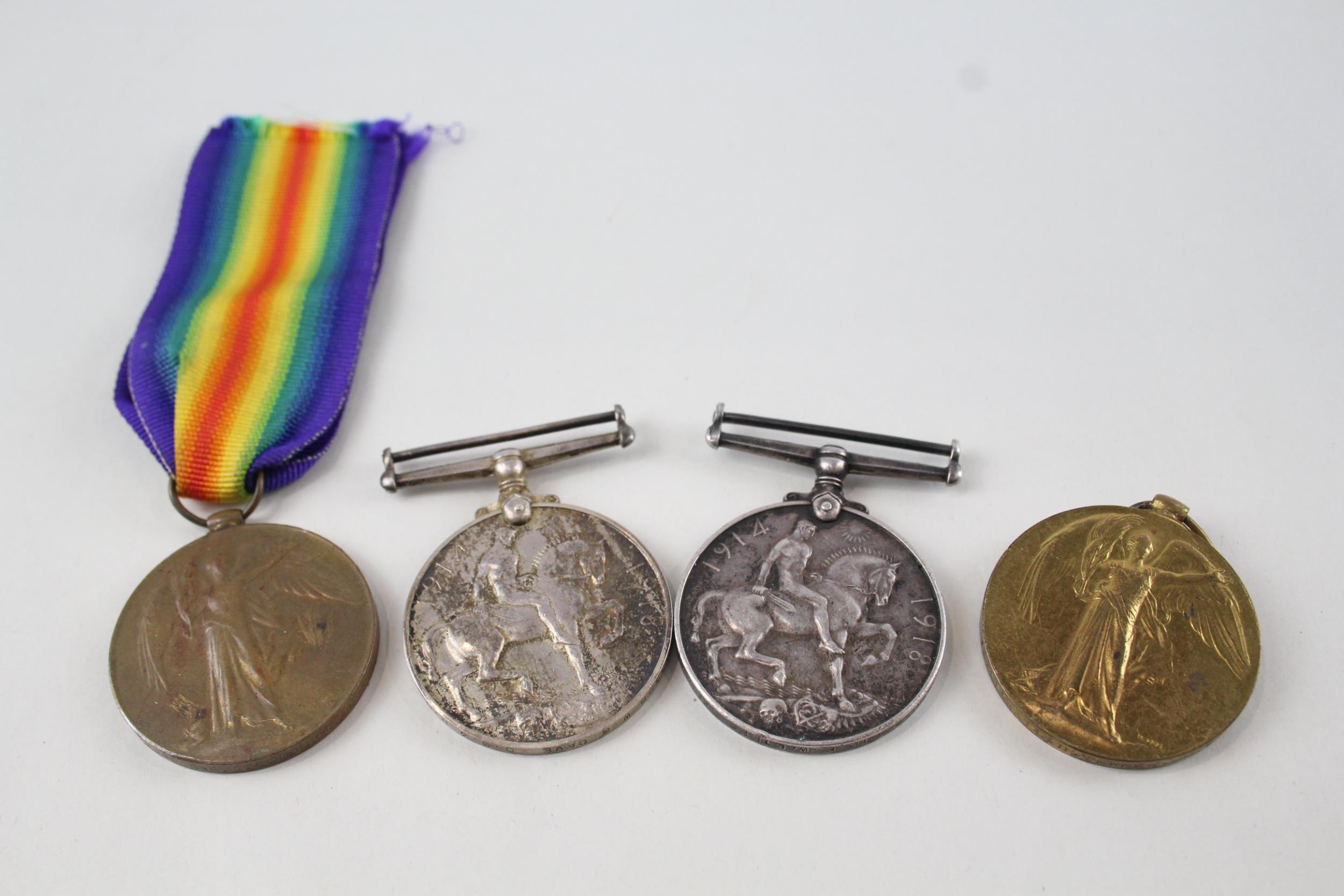 WW1 Medals x 4 Named War L11128 W.G Cave 053R.N 020059 Pte. F. Walters - WW1 Medals x 4 Named War