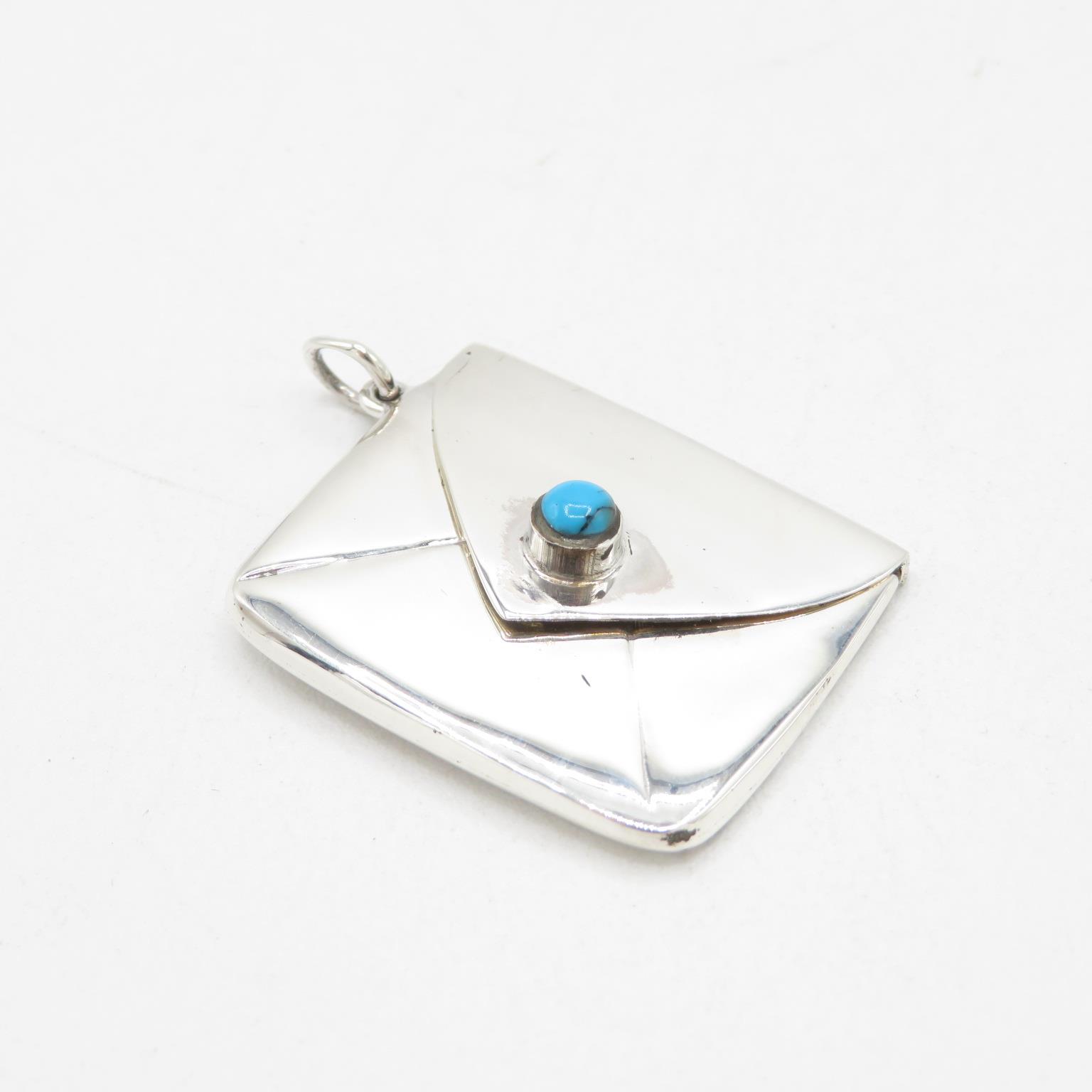 HM Sterling Silver 925 with turquoise stamp envelope with tight closing hinged lid in excellent