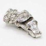 HM 925 Sterling Silver Dog's Head Vesta with excellent detail and tight hinged lid. In excellent