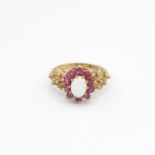 9ct gold vintage opal & ruby cluster ring with floral patterned shoulders Size M - 3.1 g