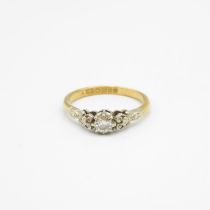 18ct gold round brilliant diamond single stone ring with heart motif scrolling shoulders Size M -