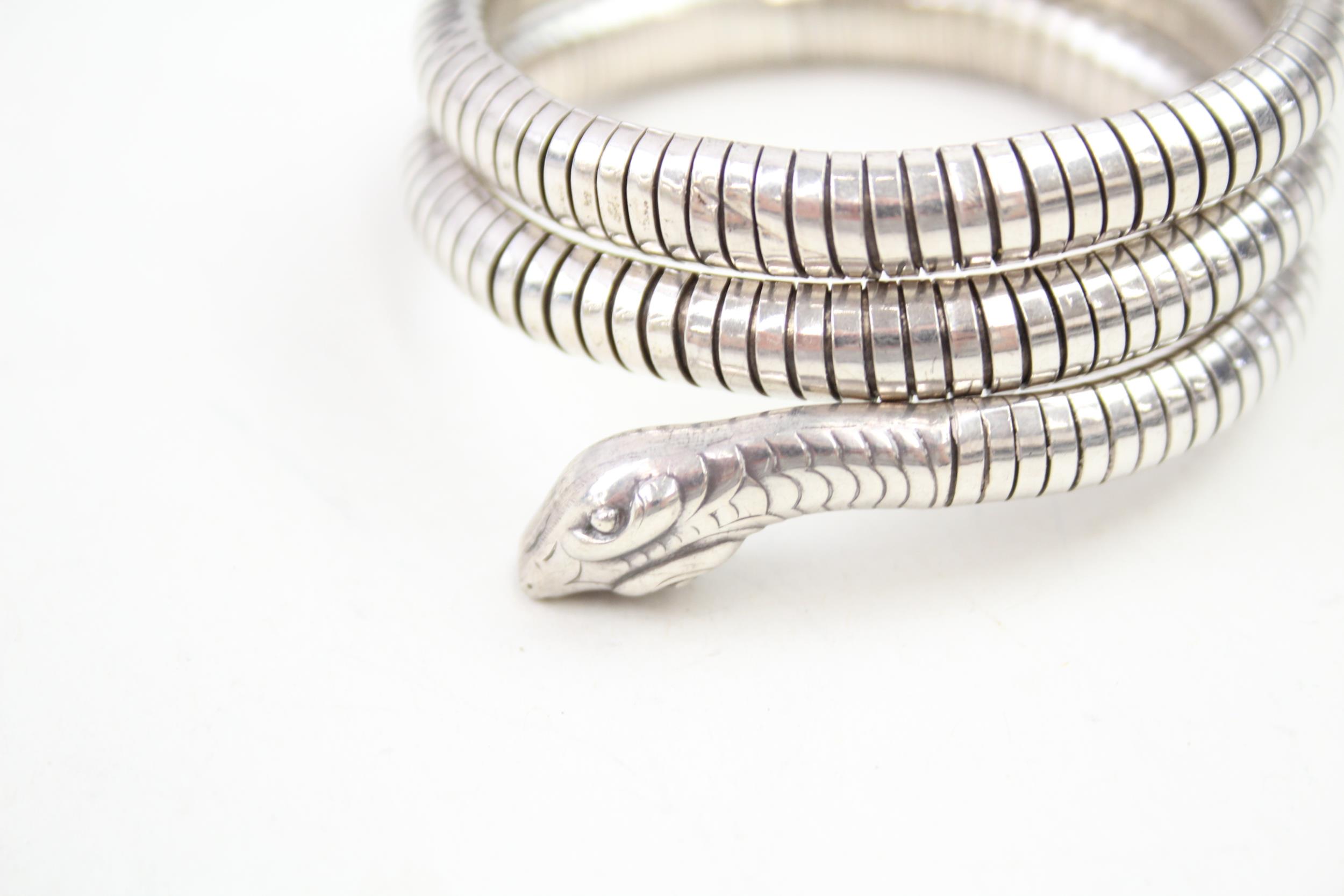 An 835 silver mid century wrap around snake bracelet (43g) - Image 2 of 5