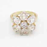 HM 9ct gold dress ring with white CZ stones in flower design (4.7g) Size N