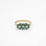 9ct gold vintage emerald & cubic zirconia cluster ring, claw set (1.8g) Size P
