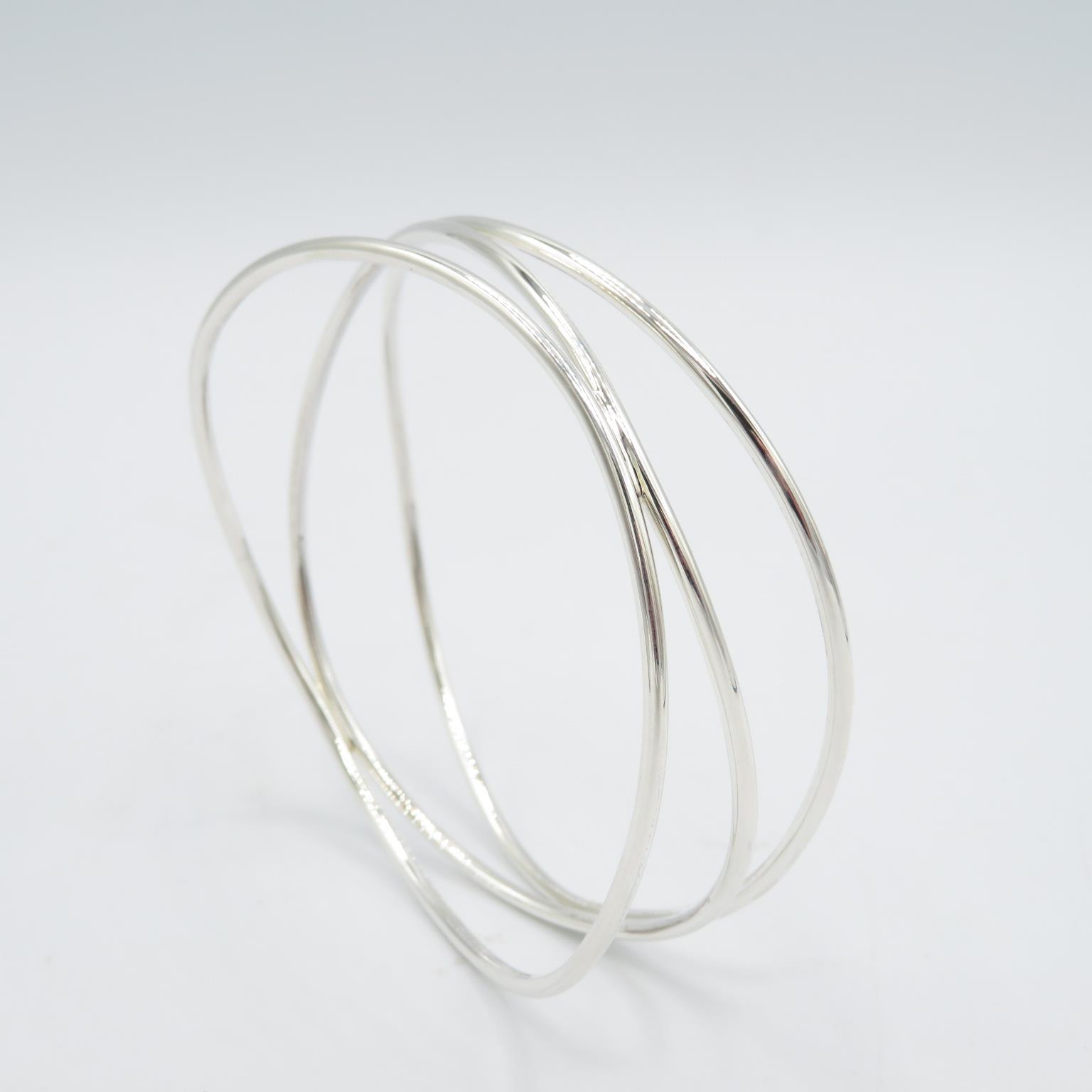 HM 925 Sterling Silver Triple Band bangle (25g) In excellent condition 70mm dia. - Image 2 of 3