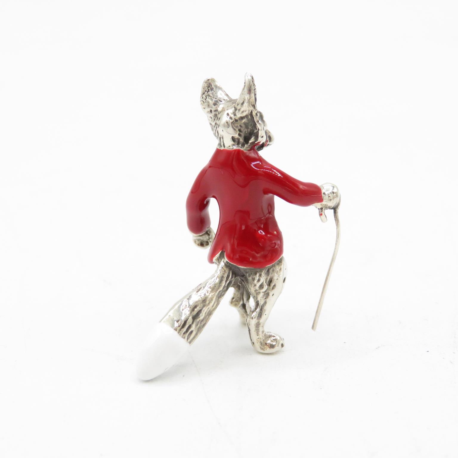 925 Sterling Silver HM Magnificent Mr. Fox silver and enamel character (12.6g) 35mm high in - Image 4 of 6