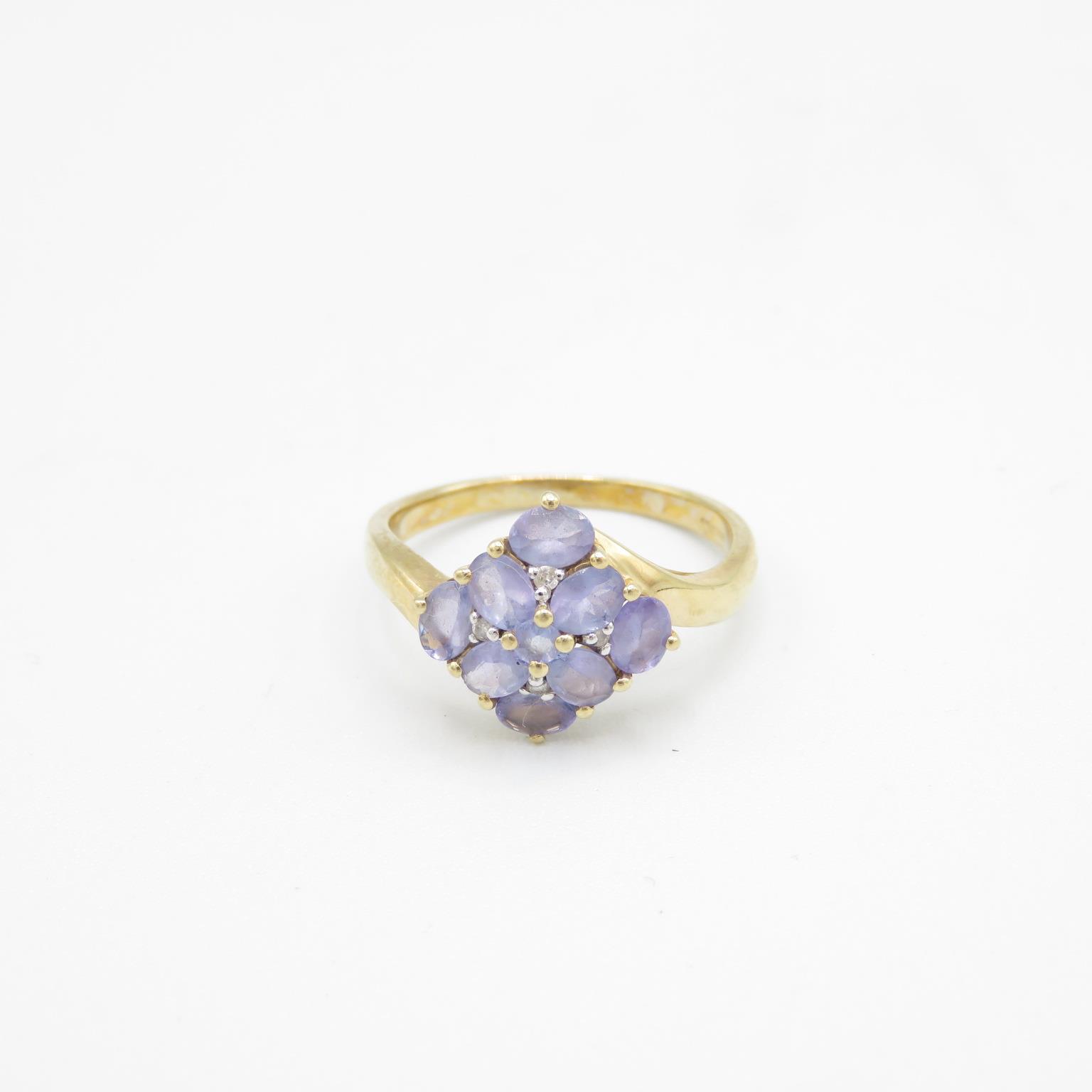 9ct gold tanzanite & diamond cluster ring (2.8g) Size P