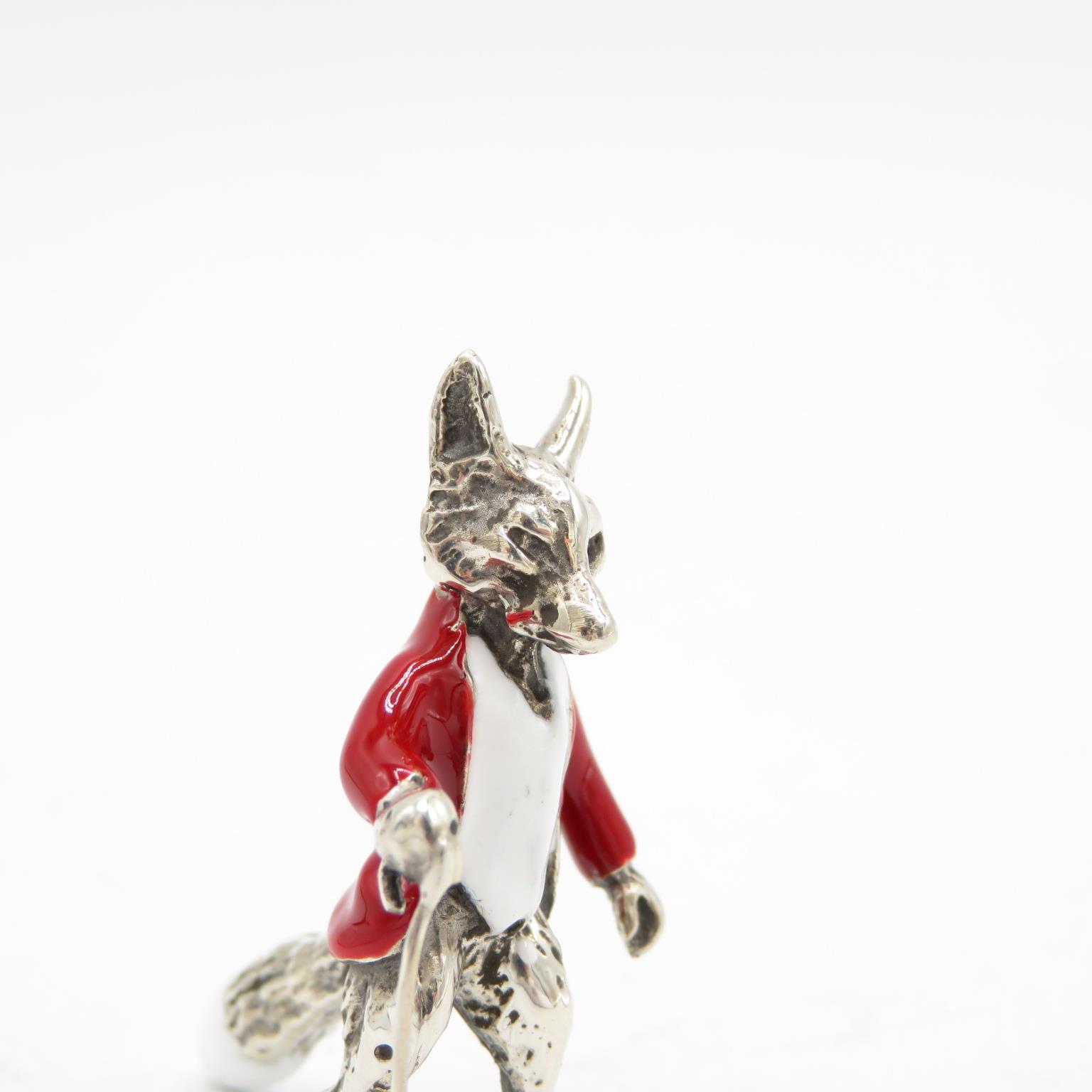 925 Sterling Silver HM Magnificent Mr. Fox silver and enamel character (12.6g) 35mm high in - Image 3 of 6