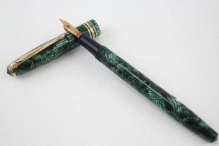 Vintage CONWAY STEWART 73 Green Casing Fountain Pen w/ 14ct Gold Nib WRITING - Dip Tested &