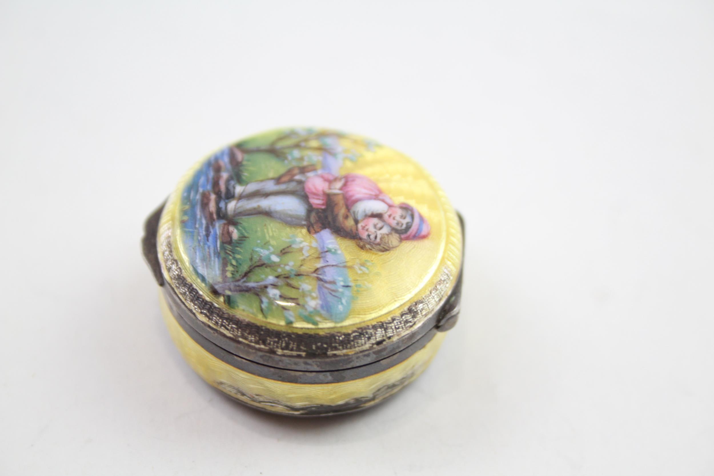 Antique / Vintage .925 Sterling Silver Guilloche Enamel Pill / Trinket Box (21g) - w/ Yellow - Image 2 of 5