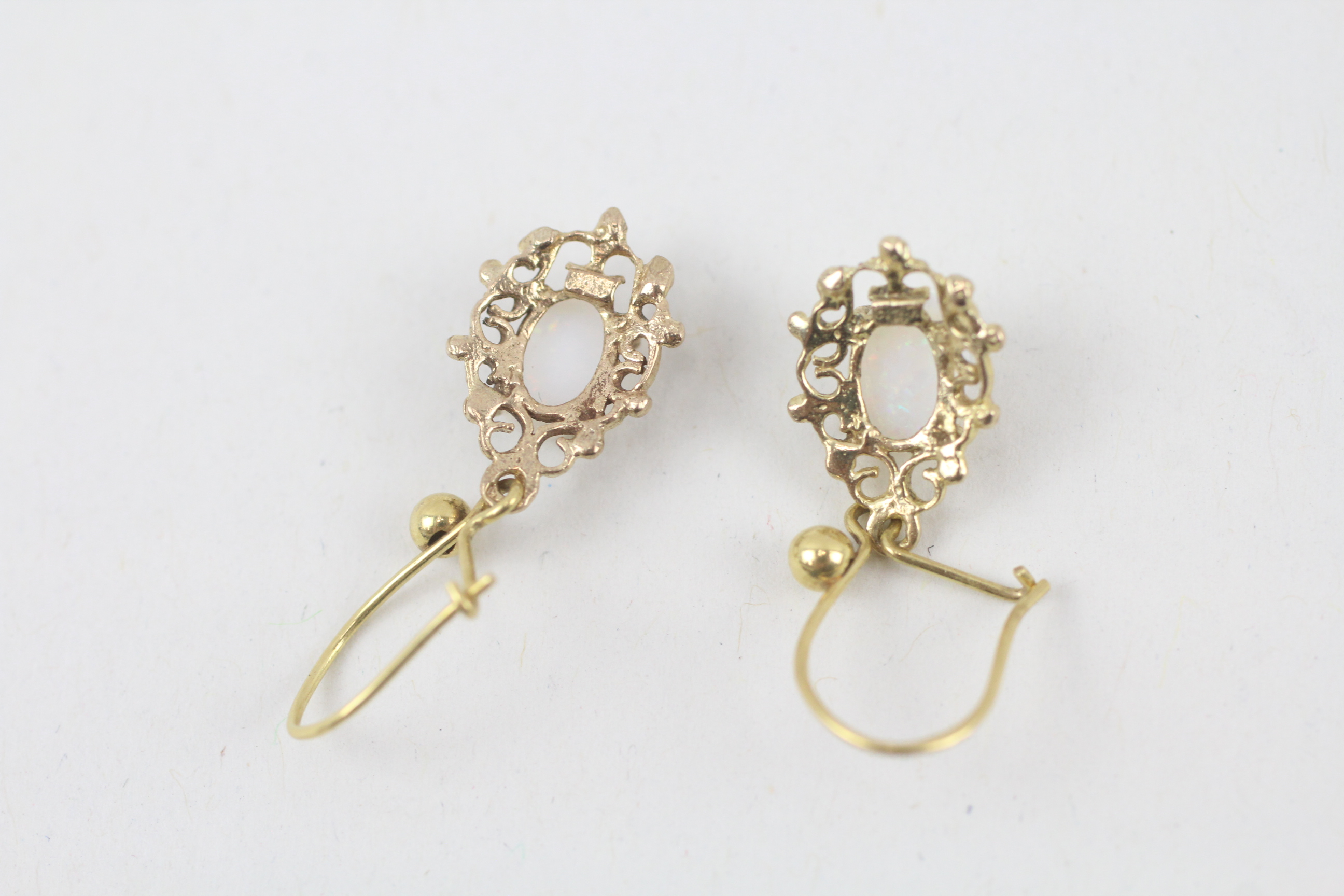 9ct gold opal single stone dangle earrings - 1.4 g - Image 5 of 6