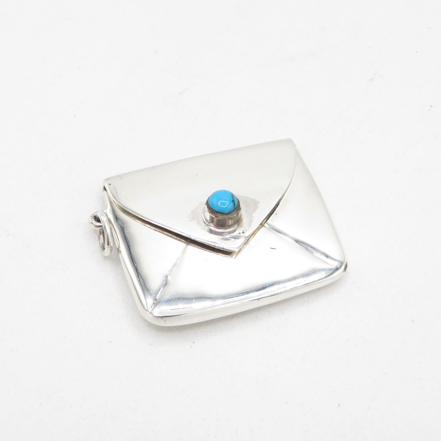 HM Sterling Silver 925 with turquoise stamp envelope with tight closing hinged lid in excellent - Image 3 of 5