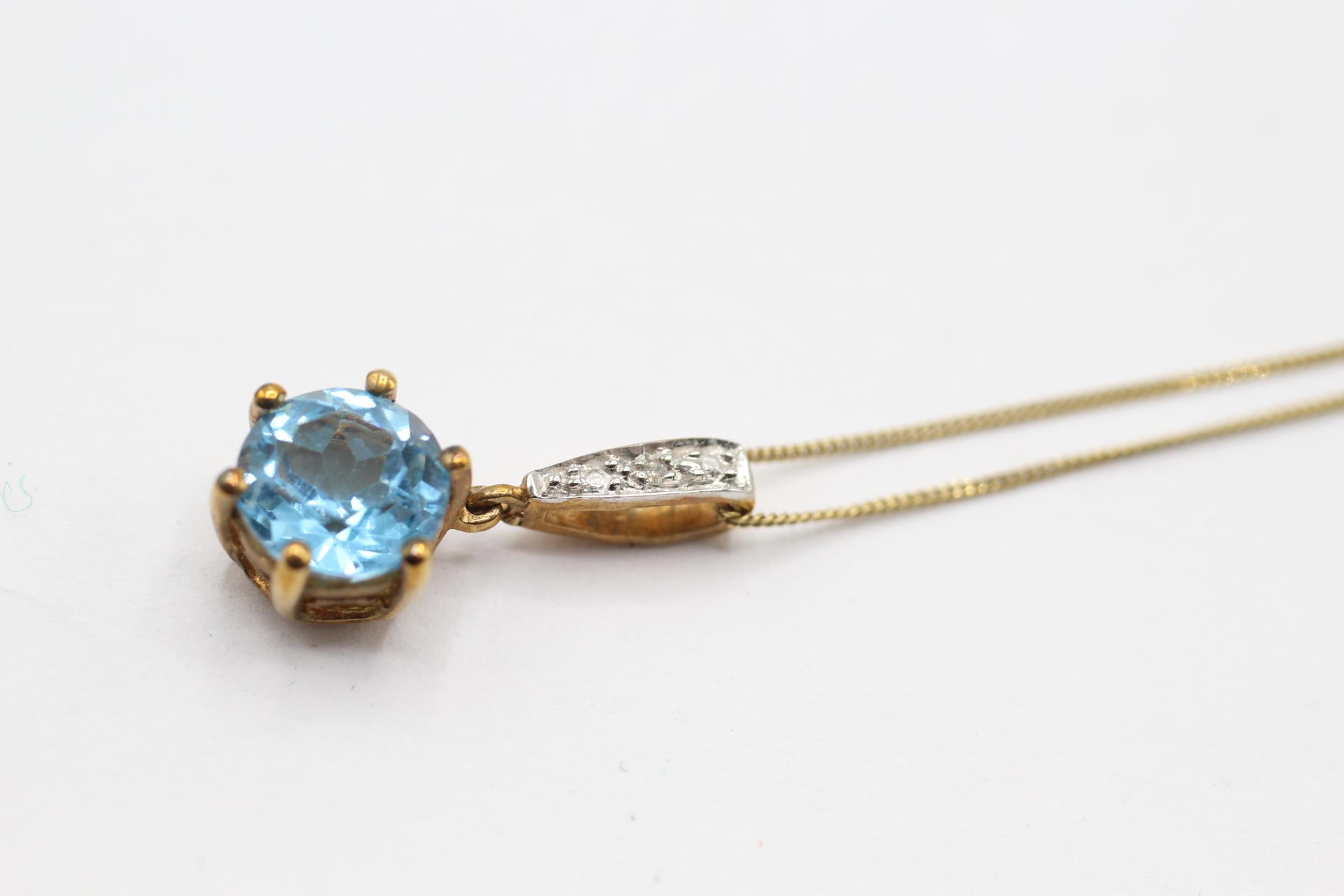 9ct gold blue topaz and diamond set pendant necklace - 2.1 g - Image 3 of 4