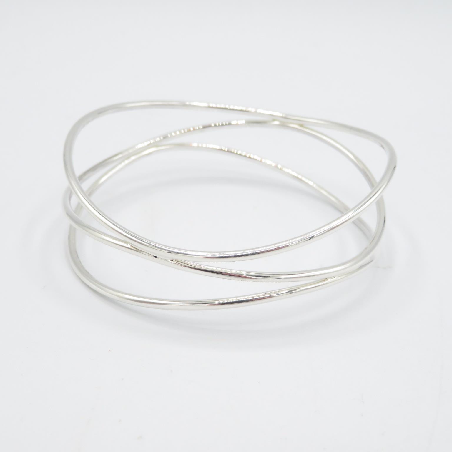 HM 925 Sterling Silver Triple Band bangle (25g) In excellent condition 70mm dia.