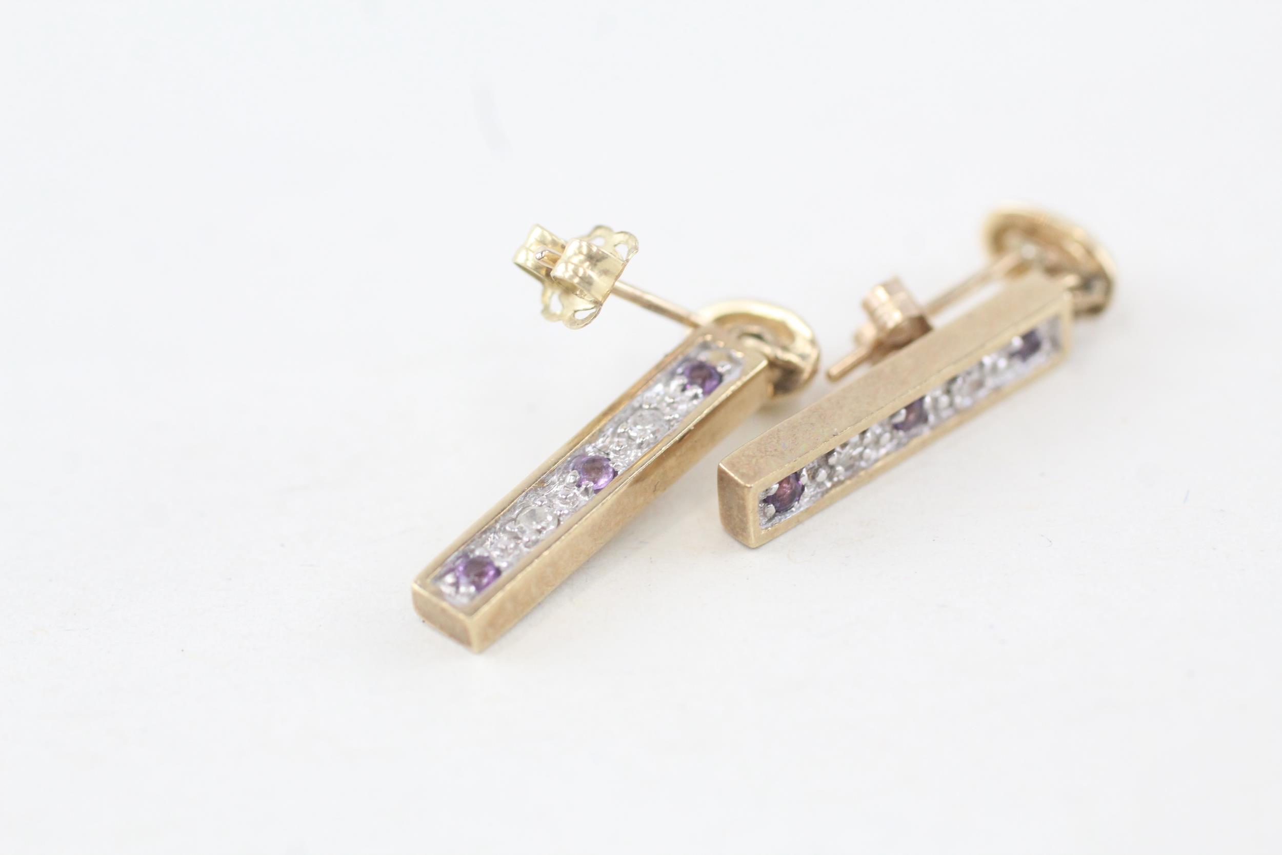 9ct gold diamond & amethyst five stone bar dangle earrings - 2.5 g - Image 4 of 4