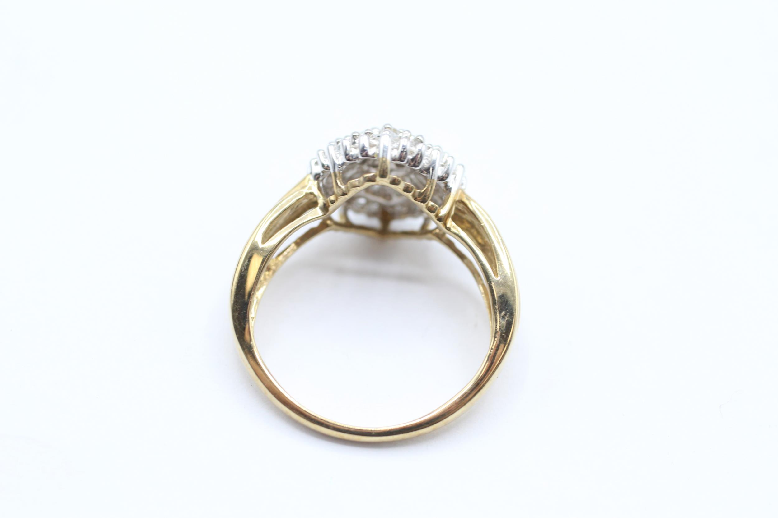 9ct gold vari-cut diamond cluster ring Size N - 3.9 g - Image 4 of 4