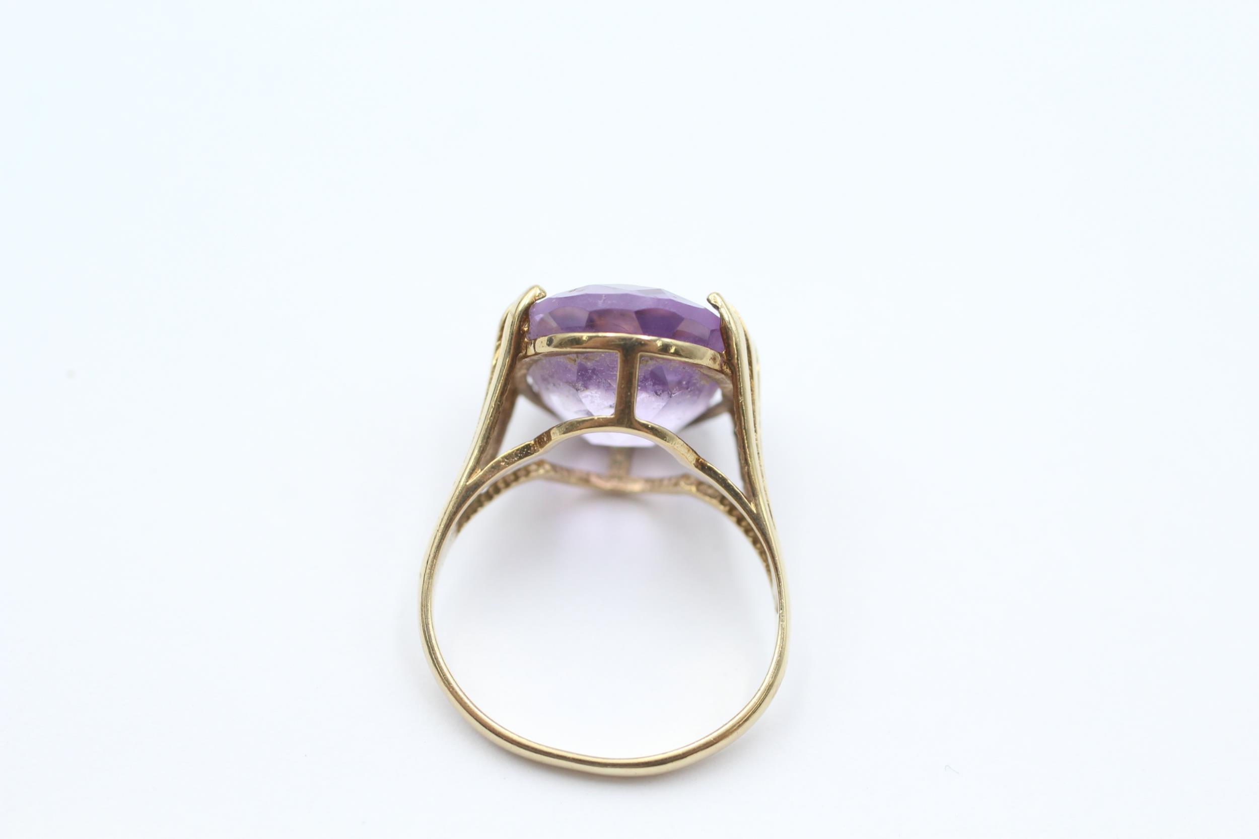 9ct gold oval amethyst single stone cocktail ring - MISHAPEN - AS SEEN Size L 1/2 - 4 g - Image 4 of 4