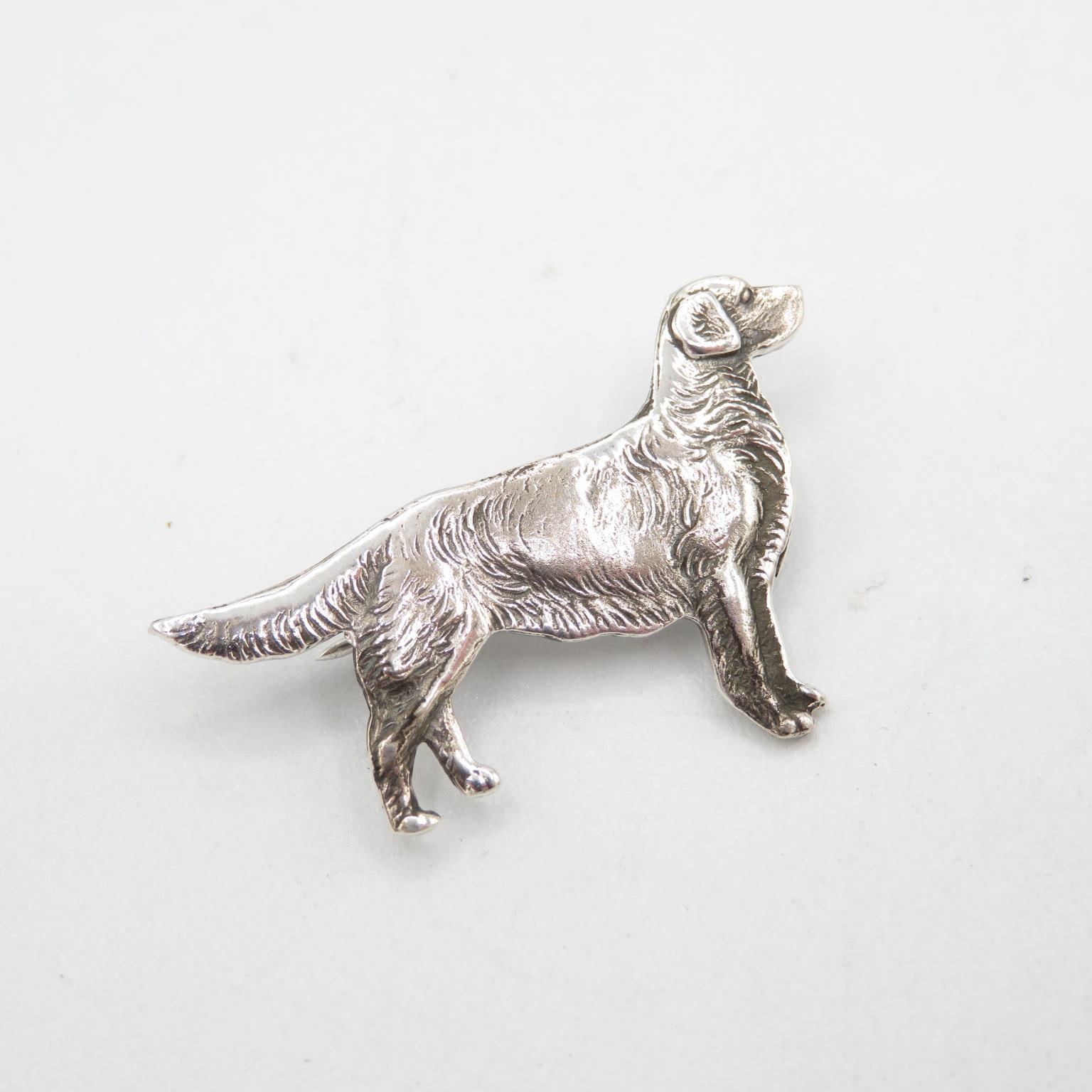 HM 925 Sterling Silver Labrador Retriever badge in excellent condition with great detail (4.4g) 40mm