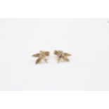 9ct gold bird stud earring with scroll backs - 0.5 g