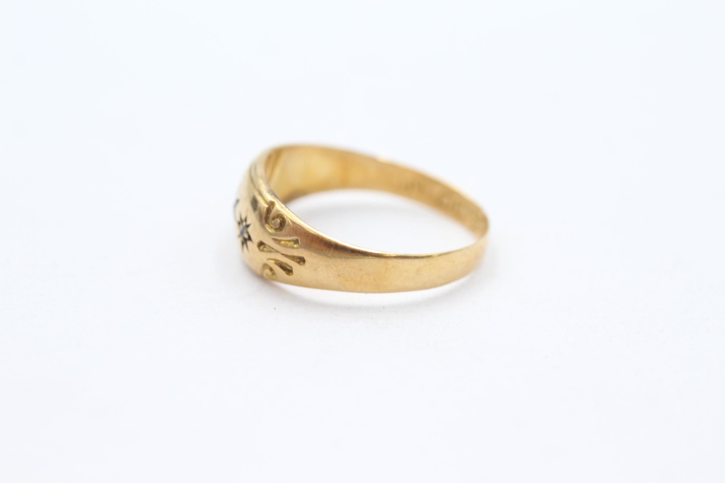 18ct gold antique star set diamond ring, hallmarked: Chester 1900 - MISHAPEN - AS SEEN Size M - 1. - Image 3 of 4