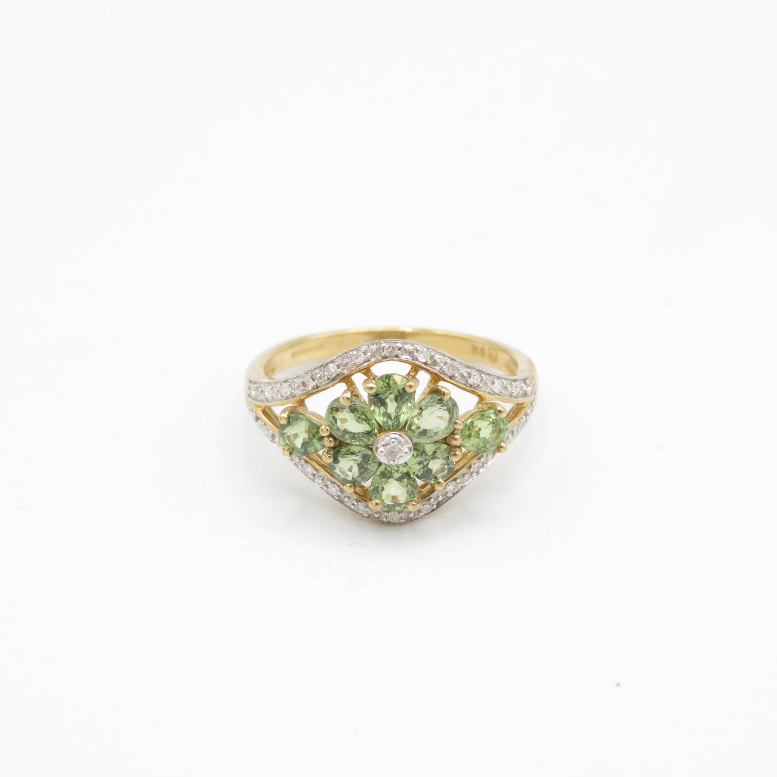 9ct gold green gemstone floral cluster ring with diamond frame (2.9g) Size P