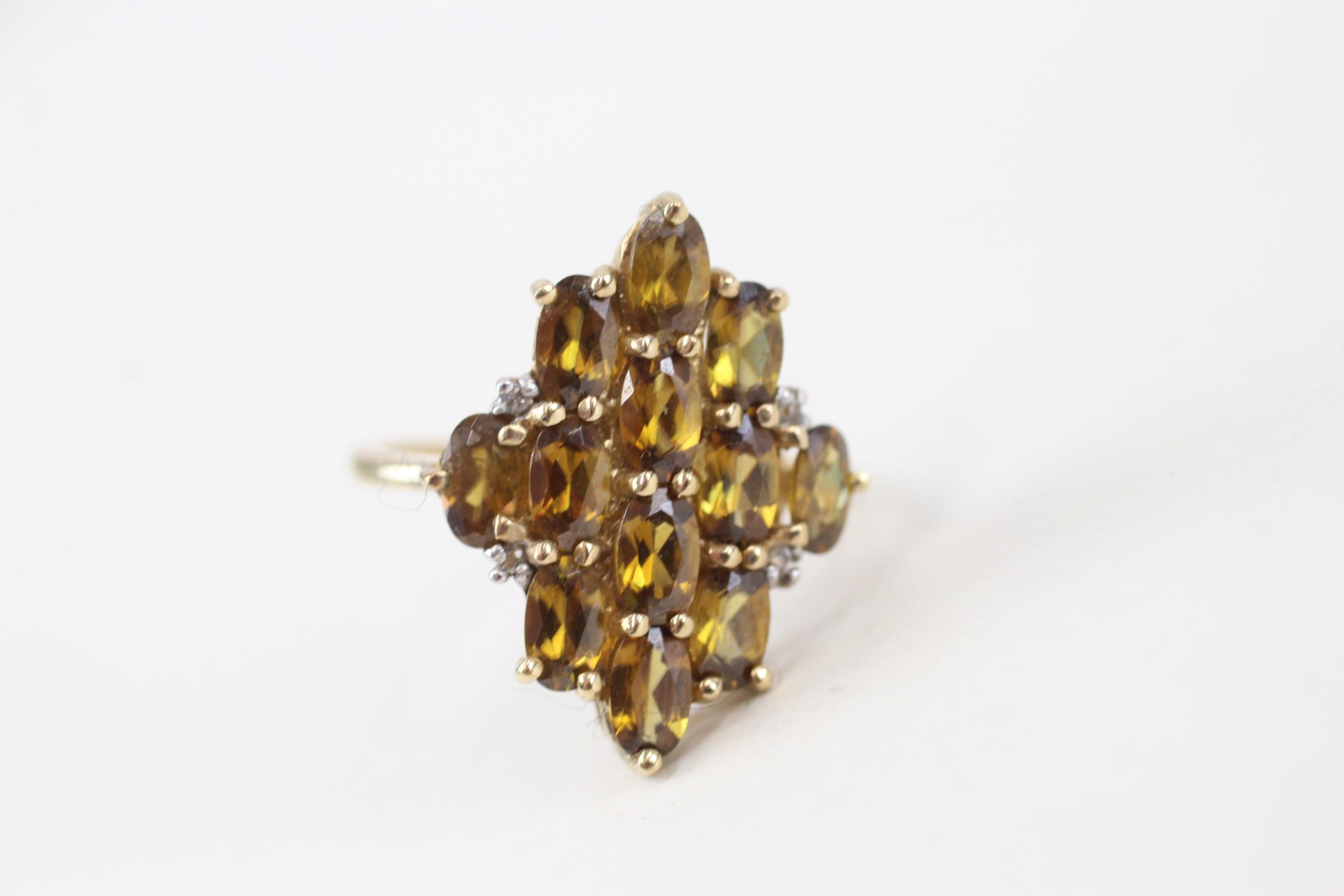 9ct gold diamond & brown gemstone cluster ring (3.5g) Size M
