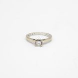 18ct gold princess cut diamond single stone ring Size I 1/2 - 2.8 g