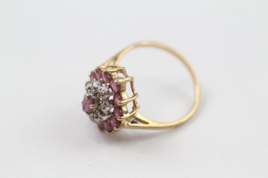 9ct gold vintage ruby & diamond dress ring, claw set (2.1g) Size K - Image 2 of 4