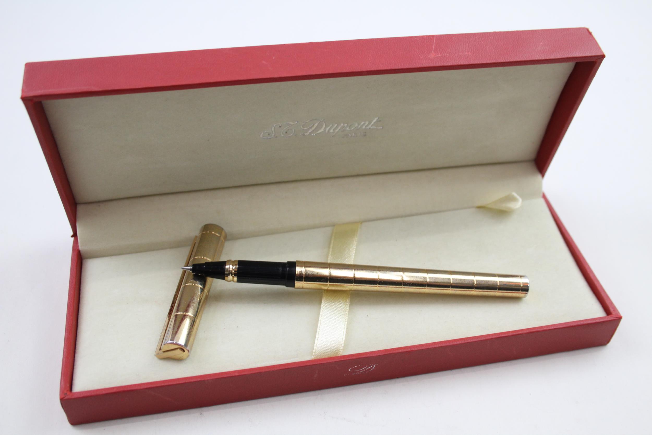 S.T DUPONT Gold Plated Rollerball Pen In Original Box - SG9FE66 - UNTESTED In previously owned