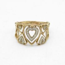 9ct gold diamond heart shaped dress ring (2.6g) Size S