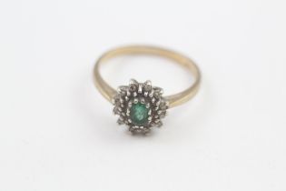 9ct gold 1980's emerald & diamond cluster ring, claw set (2.3g) Size O