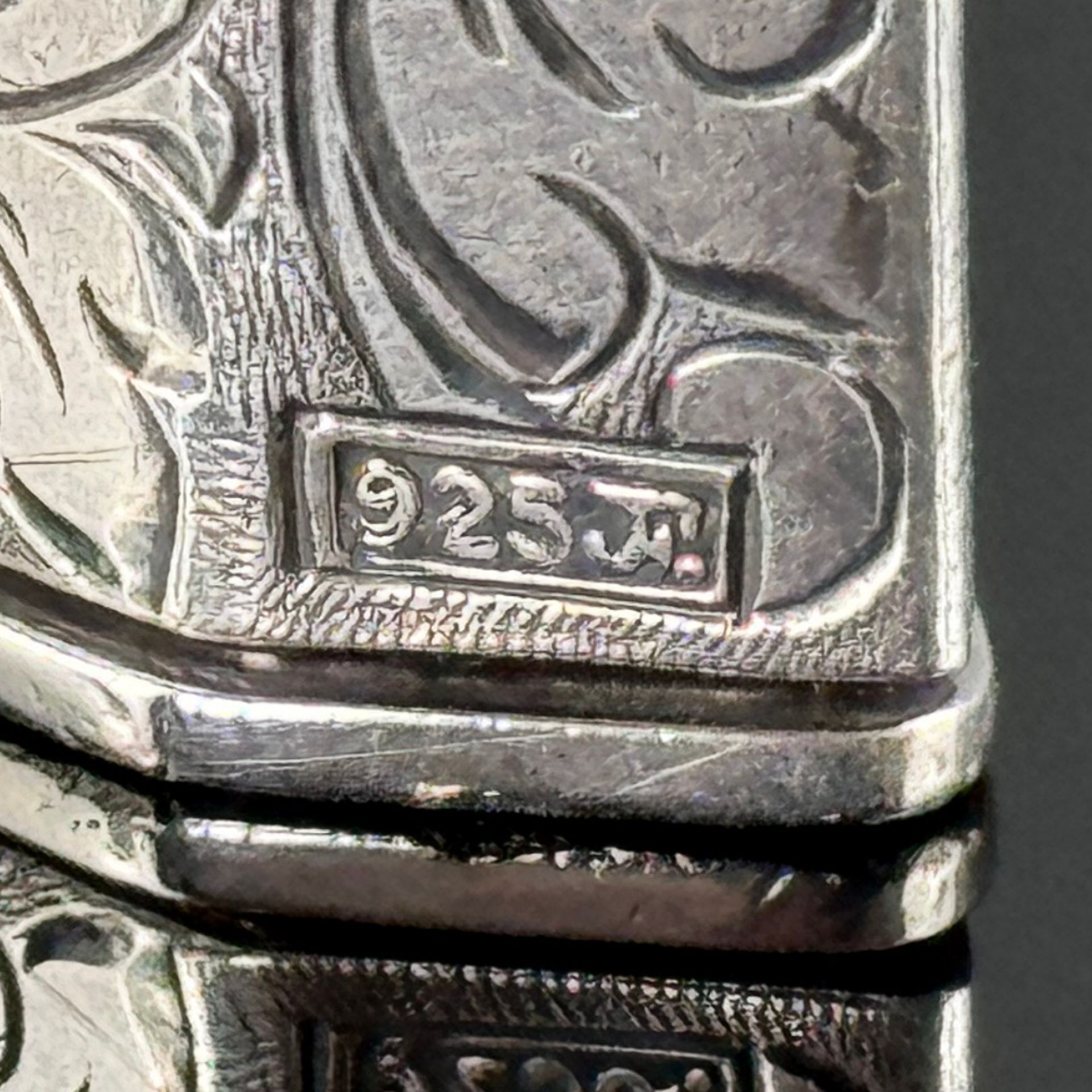 Lighter, Karl Wieden, 925 silver, 46.77g, chiselled decoration, underside with monogram, dimensions - Image 2 of 2