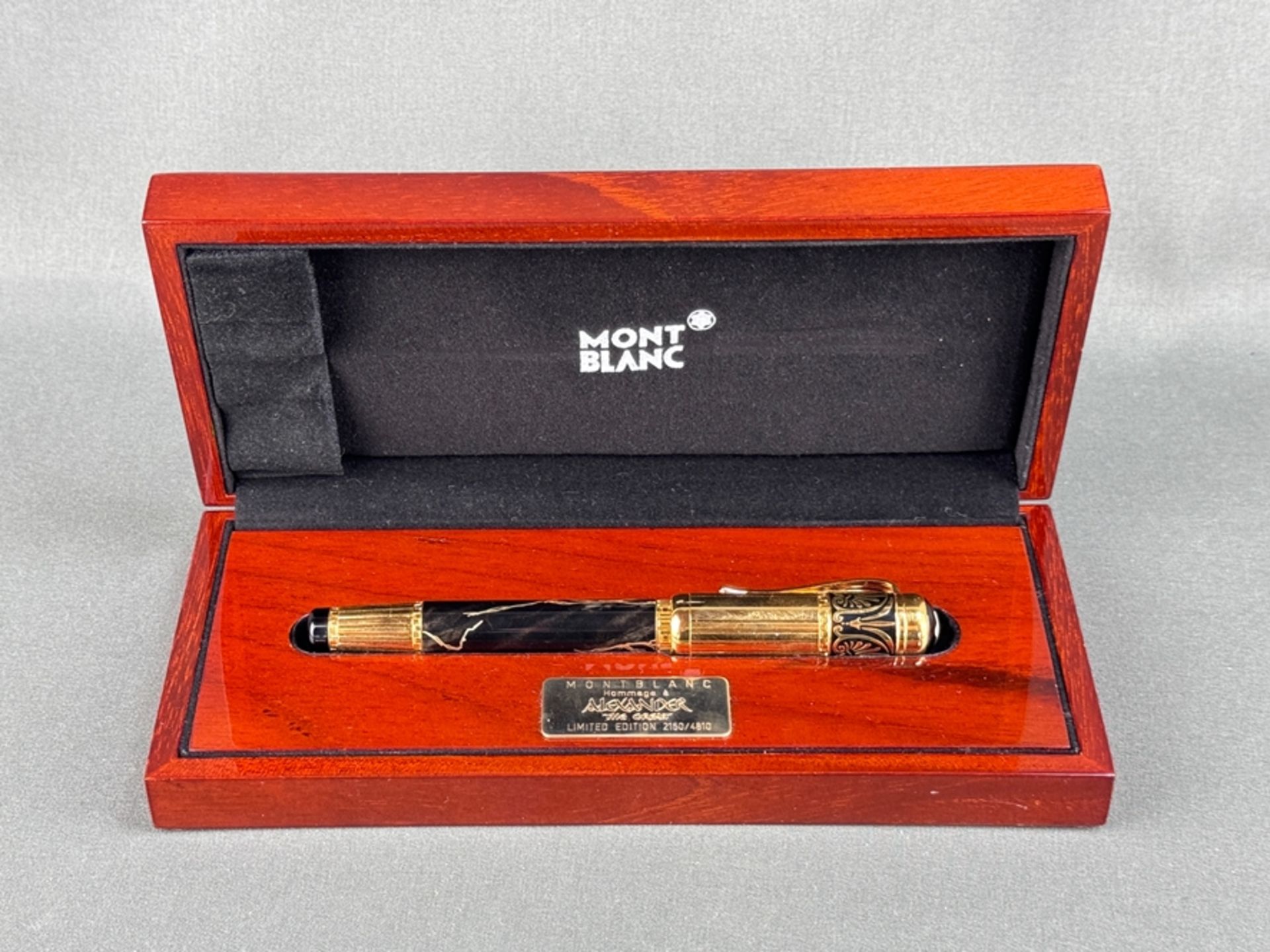 Montblanc fountain pen "Alexander the Great", limited edition 2150/4810, piston fountain pen with 7