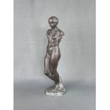 Röhrig, Karl (1886 Eisfeld an der Werra -1972 München), weiblicher Akt, patinierte Bronze, im Stand