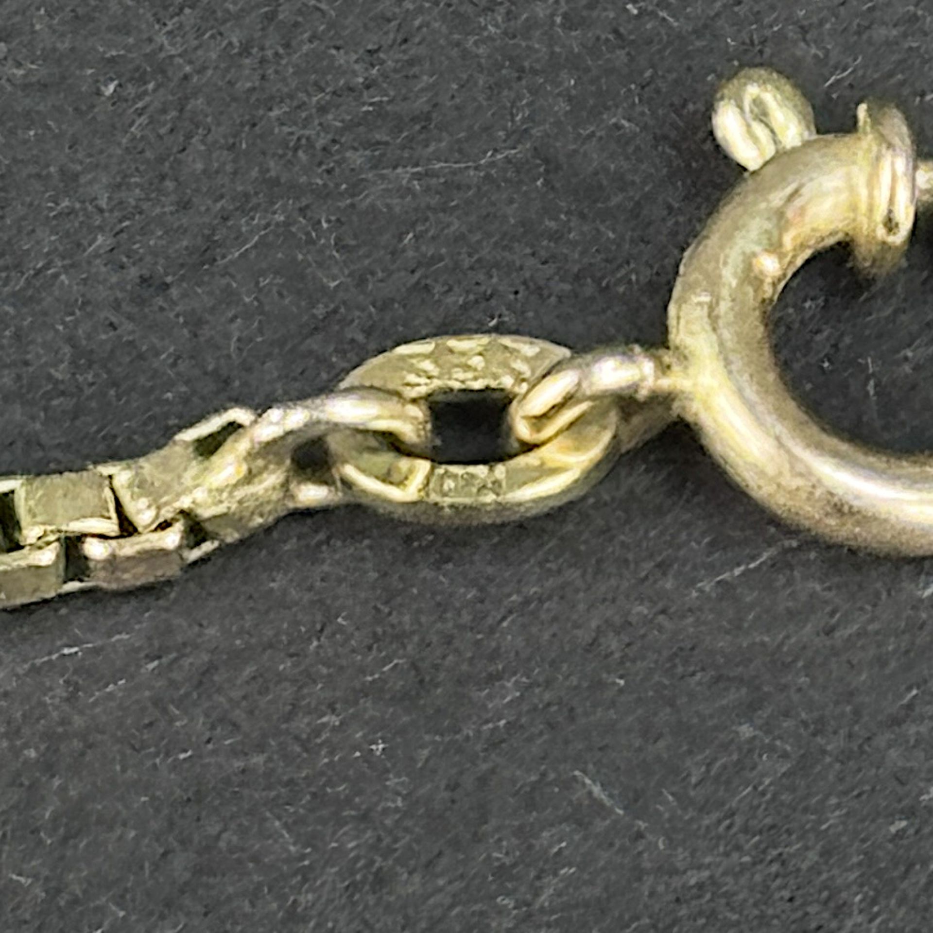 Venezianerkette, 333/8K Gelbgold (punziert), 8,4g, Ringverschluss, Länge 69cm und Breite 1,5mm - Bild 2 aus 2