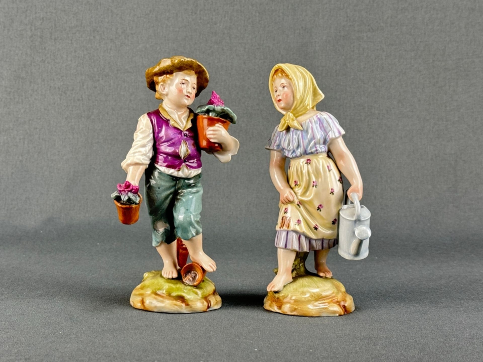 Pair of figures, Ludwigsburg, Carl Eugen von Württemberg, probably around 1800, finely polychrome p