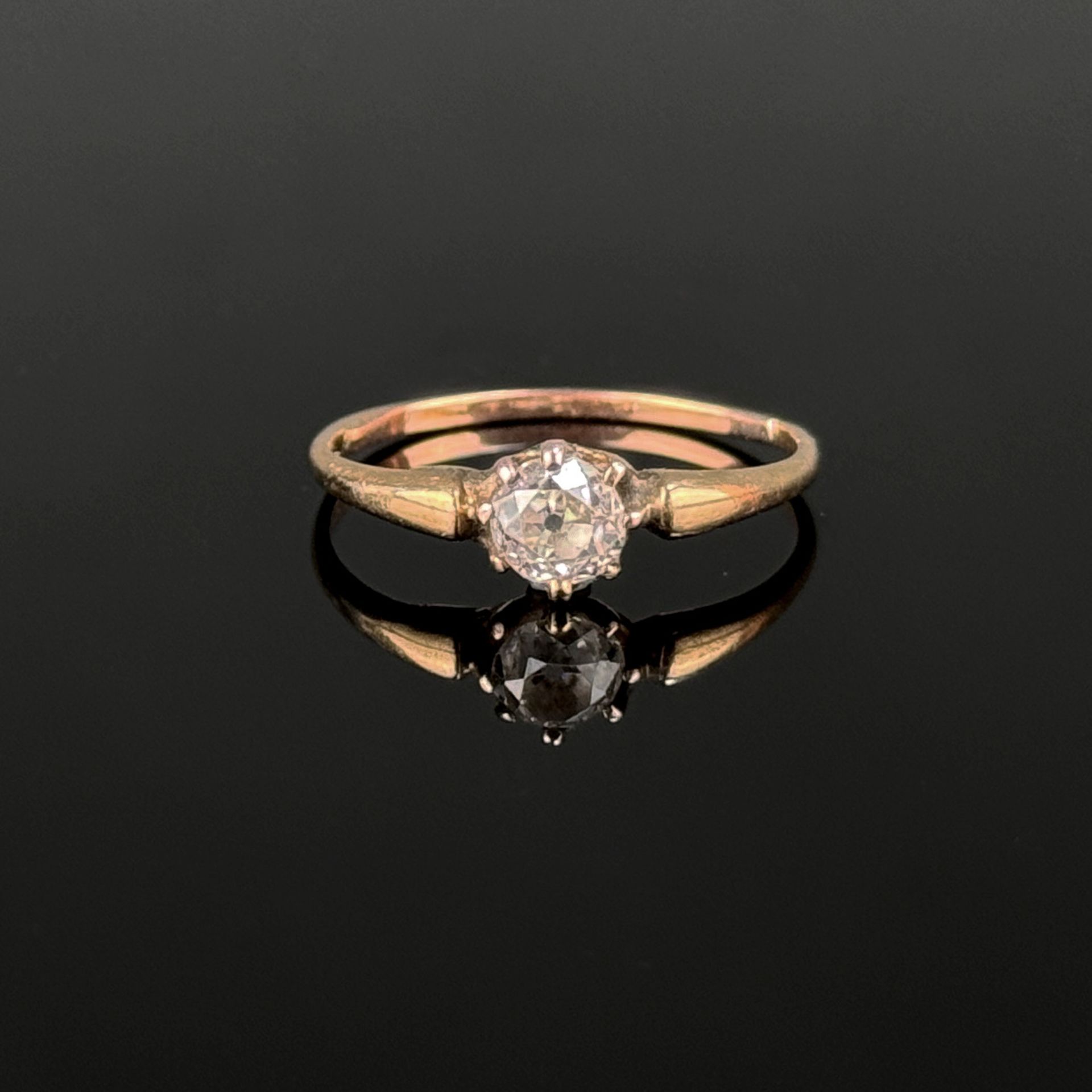 Diamant-Ring, 585/14K Gelbgold (getestet), 1,49g, mittig Diamant von um 0,35ct., Ringgröße 51,5 *11 - Bild 2 aus 2