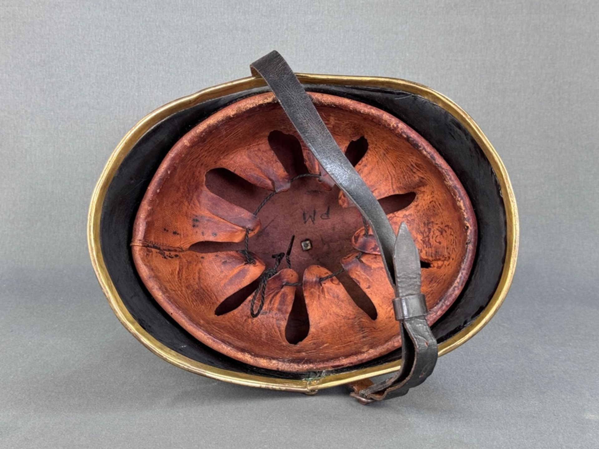 Fire brigade helmet, probably from southern Germany around 1920, covered with black leather - Image 3 of 3