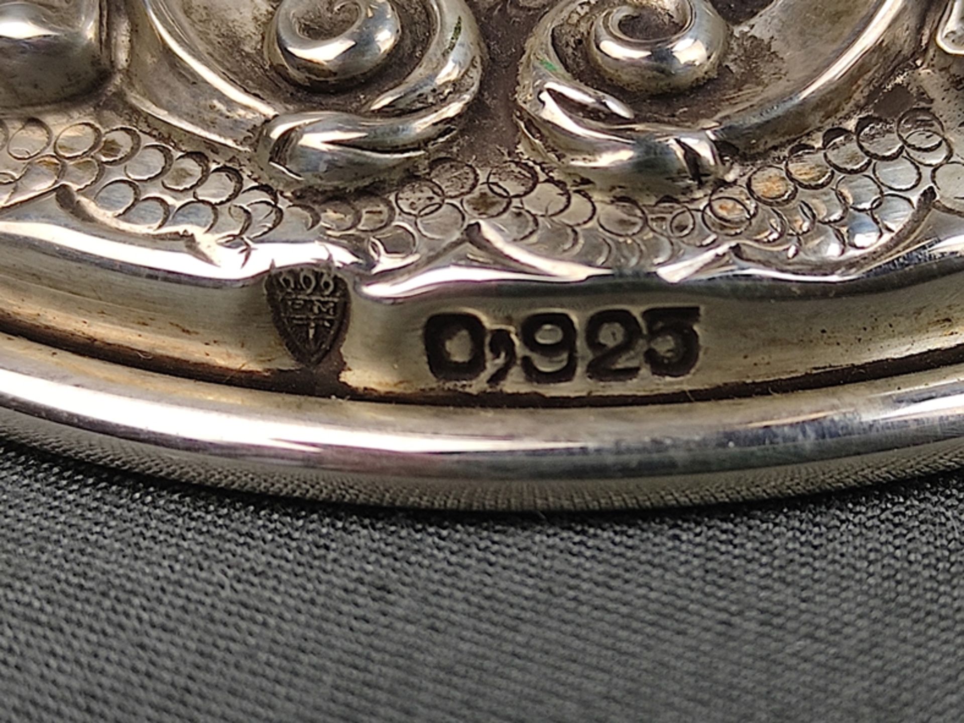 Zwei Teile Silber, bestehend aus: kleiner Pokal, 925er Silber/Sterlingsilber, Meisterzeichen FMT im - Bild 2 aus 4