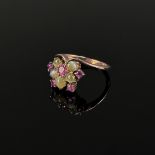 Fancy ruby moonstone ring, 333/8K rose gold (tested), 4.4g, front designed as a floral motif, ring