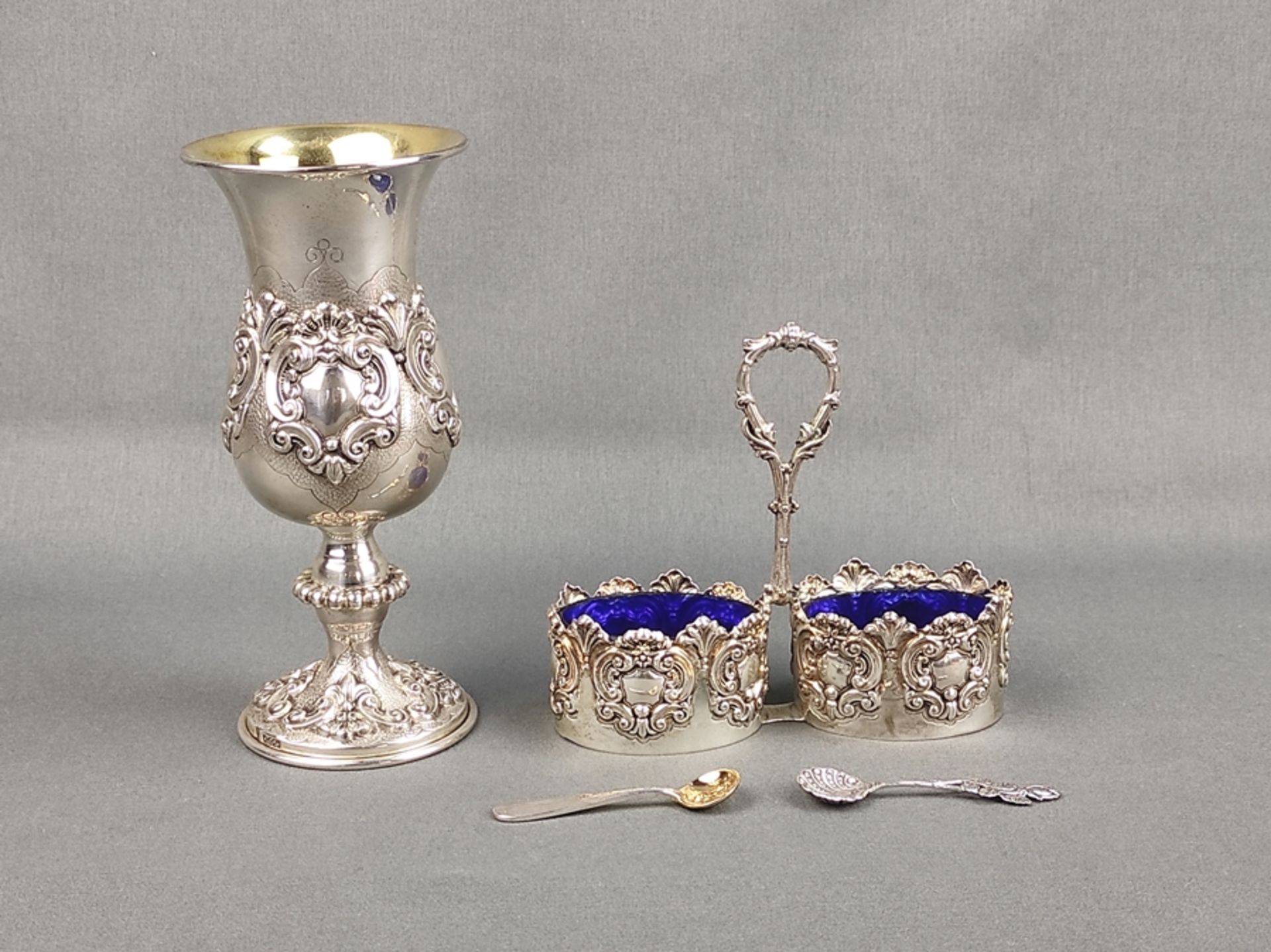 Zwei Teile Silber, bestehend aus: kleiner Pokal, 925er Silber/Sterlingsilber, Meisterzeichen FMT im