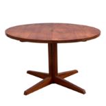 Runder Tisch, Dänemark, 60er Jahre, Teakholz, Höhe ca. 70cm und Durchmesser ca. 115cm