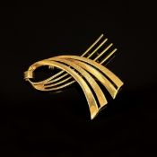 Vintage Brosche, 585/14K Gelbgold (punziert), 6,6g, mattiert und glänzend gearbeitet, Maße ca. 43x3