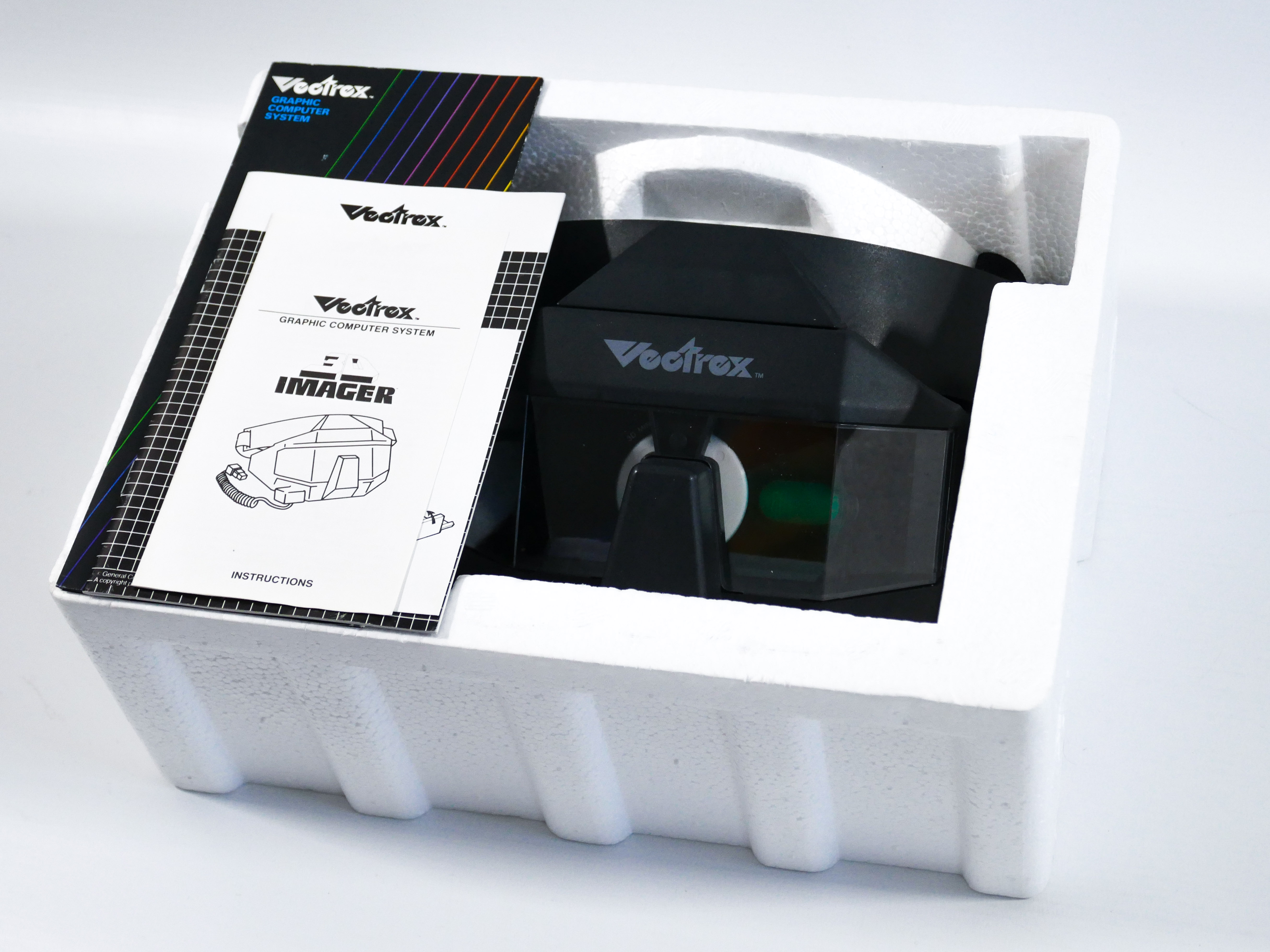 MB VECTREX 3D IMAGER VIRTUAL REALITY HEADSET VINTAGE RETRO COMPUTER VIDEO GAME ACCESSORY UNUSED - Image 2 of 4