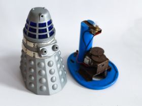 LOUIS MARX DOCTOR DR WHO BUMP N GO DALEK JUNK LOT VINTAGE SCIENCE FICTION SPACE TOY HONG KONG ROBOT