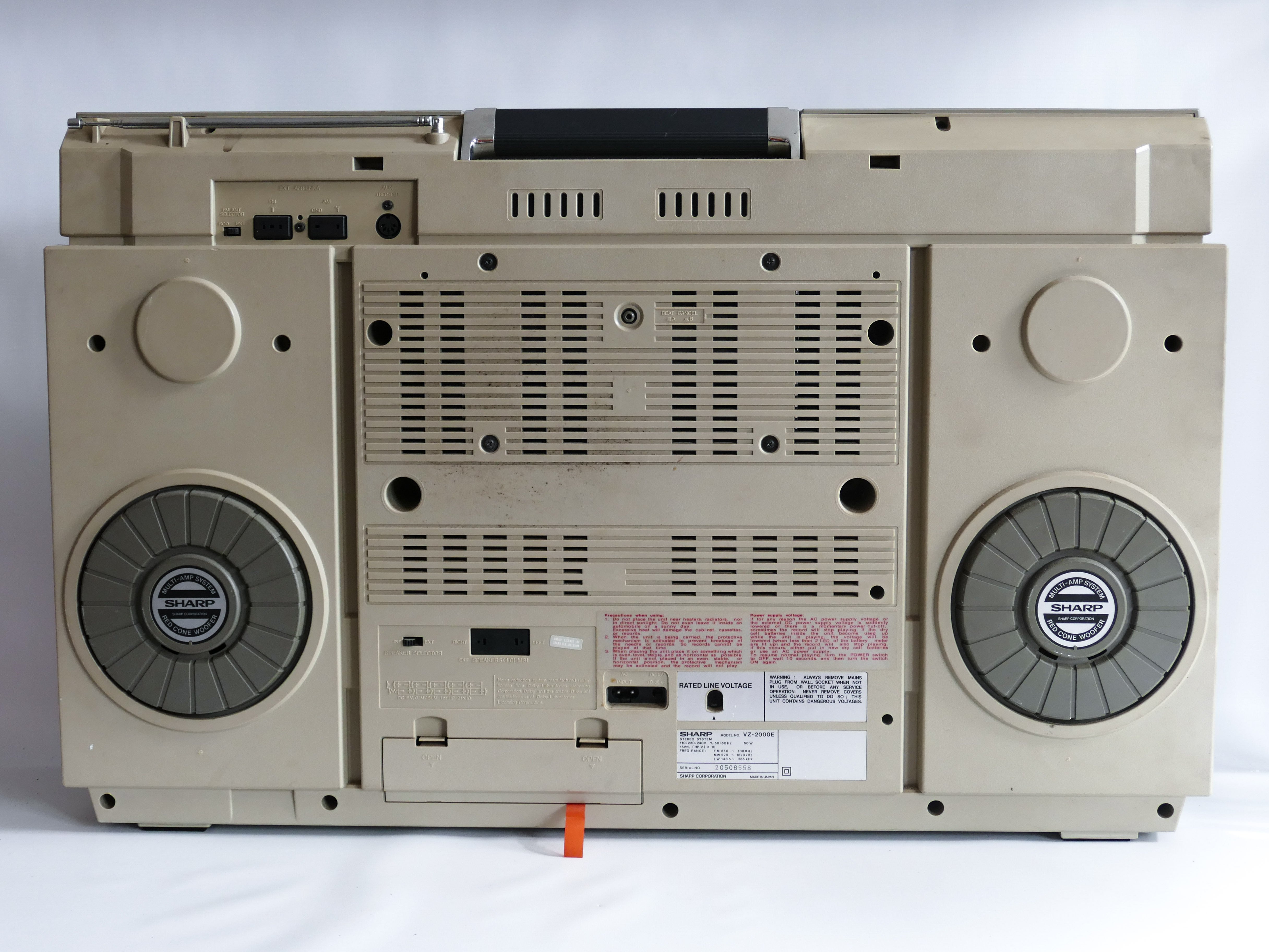 SHARP VZ 2000E STEREO CASSETTE LP RECORD PLAYER PORTABLE GHETTO BLASTER VINTAGE ELECTRONICS JAPAN - Image 2 of 4